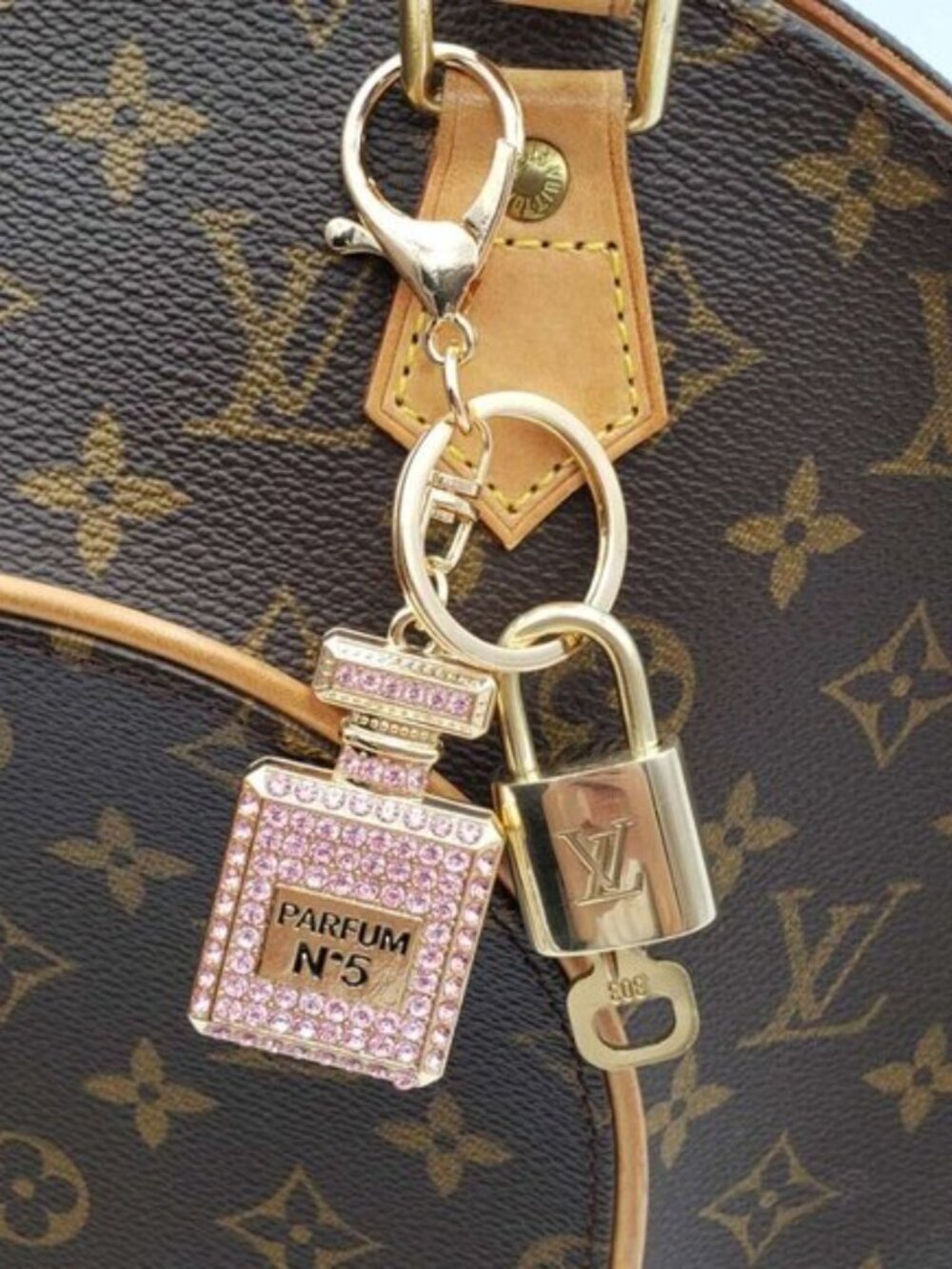 Louis Vuitton Gold Lock 🔑 Authentic LV Padlock + Bag Unbranded N5 Bottle Charm - Picture 7 of 9